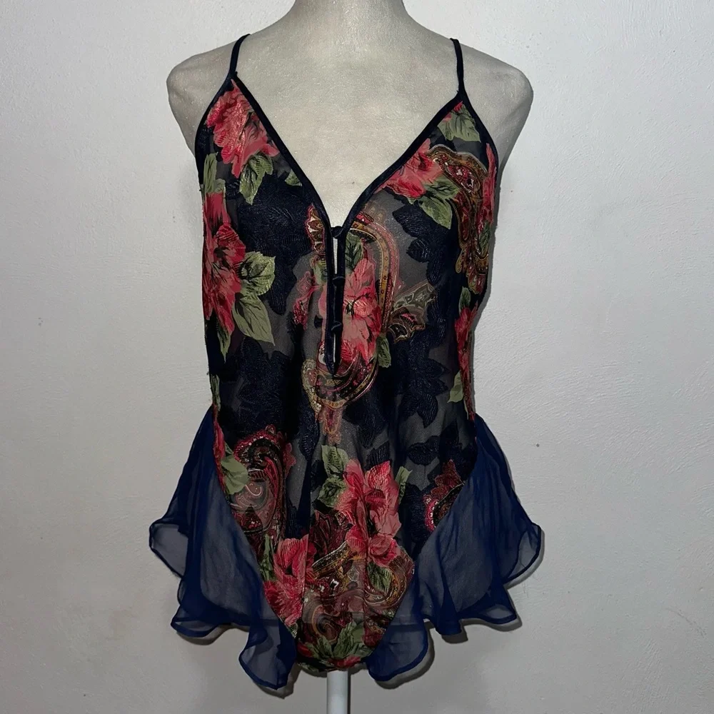 Vintage Victoria’s Secret Floral Bodysuit - Picture 3 of 10
